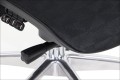 Przyciski służące do regulacji krzesła ErgoNew S1A.